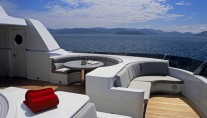 Yacht TRITON Flybridge Forward - Image by Delta Marine